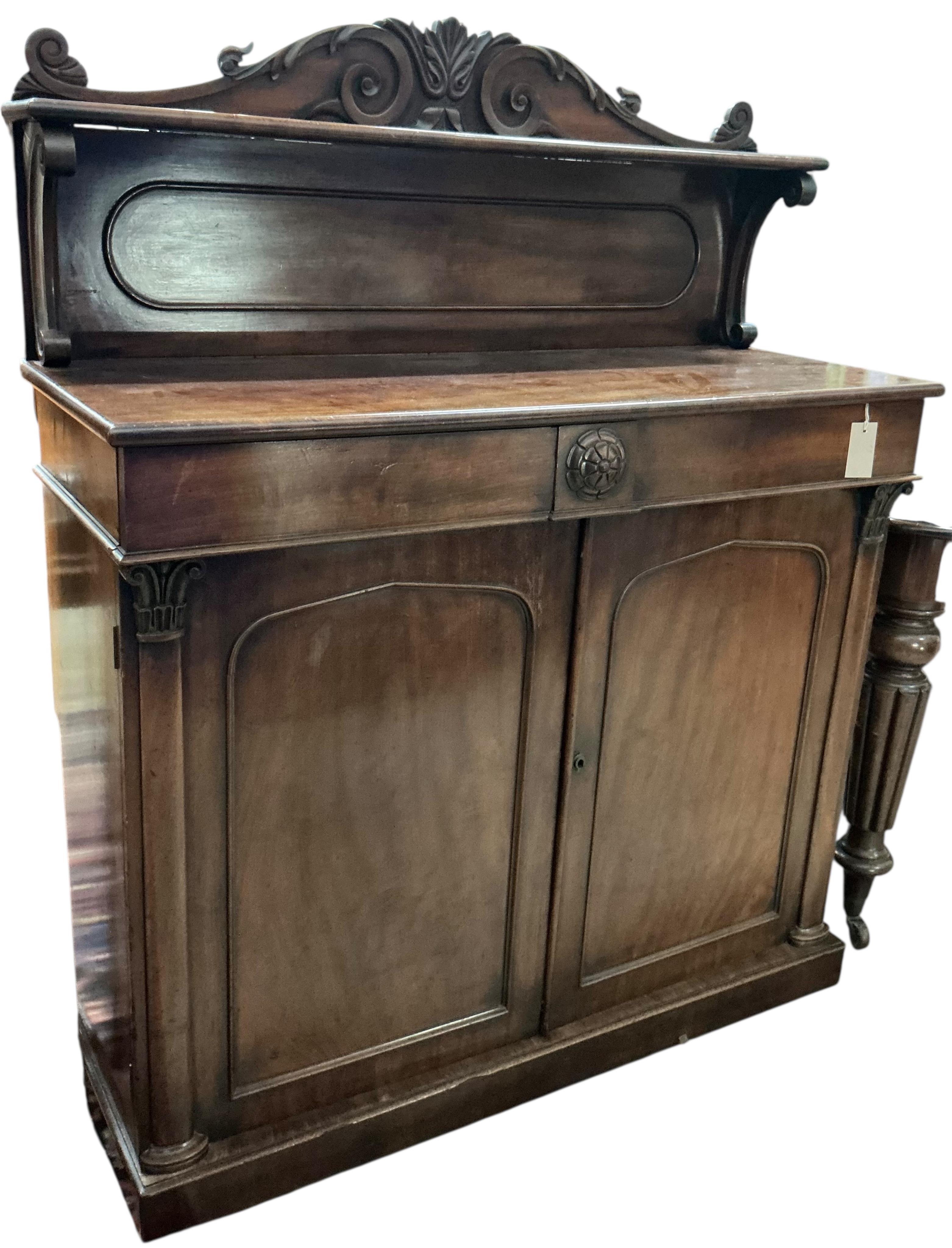 A William IV mahogany chiffonier, width 107cm, depth 42cm, height 133cm